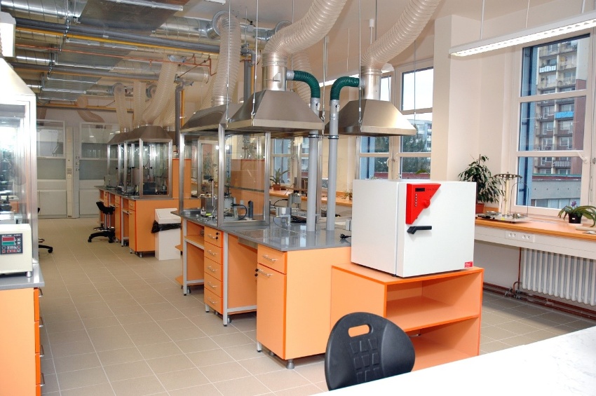 Laboratory of materials
